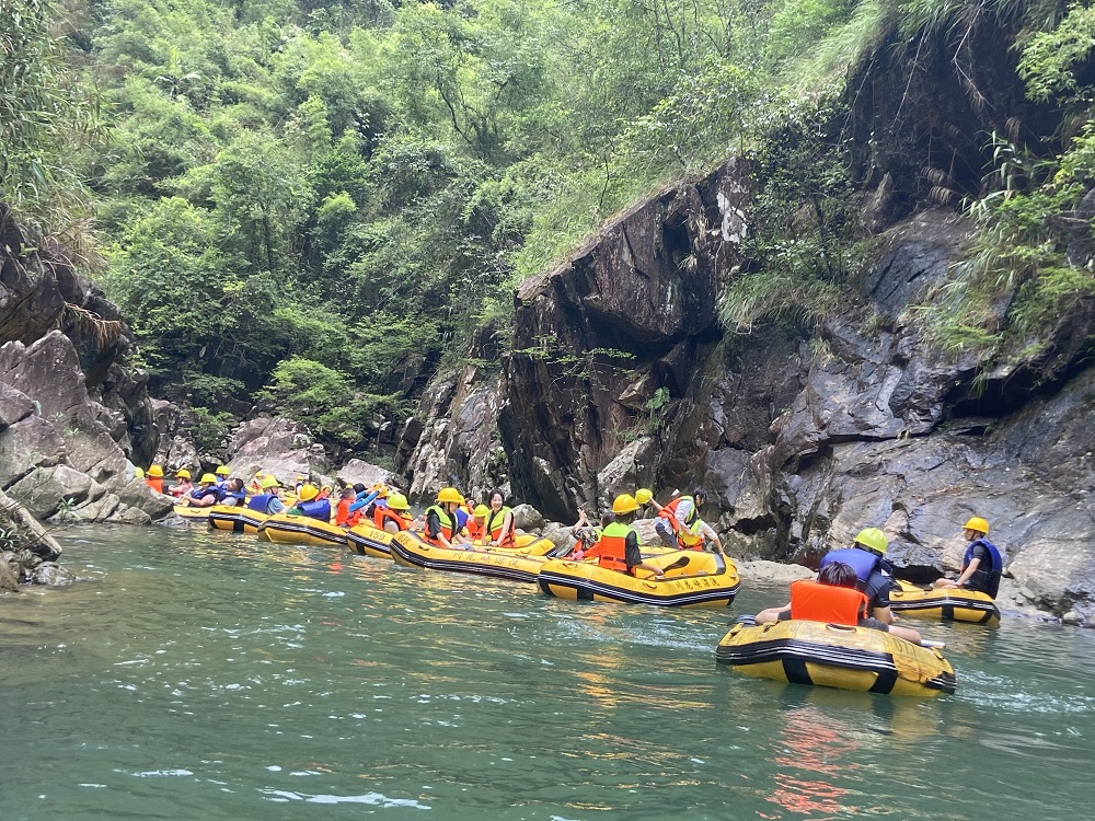 藤倉(cāng)自動(dòng)化14周年，開展夏季團(tuán)建旅游活動(dòng)！(圖5)