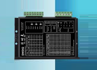 變速驅(qū)動器(VSD)控制電機(jī)速度并存在這五大基本功能(圖1)